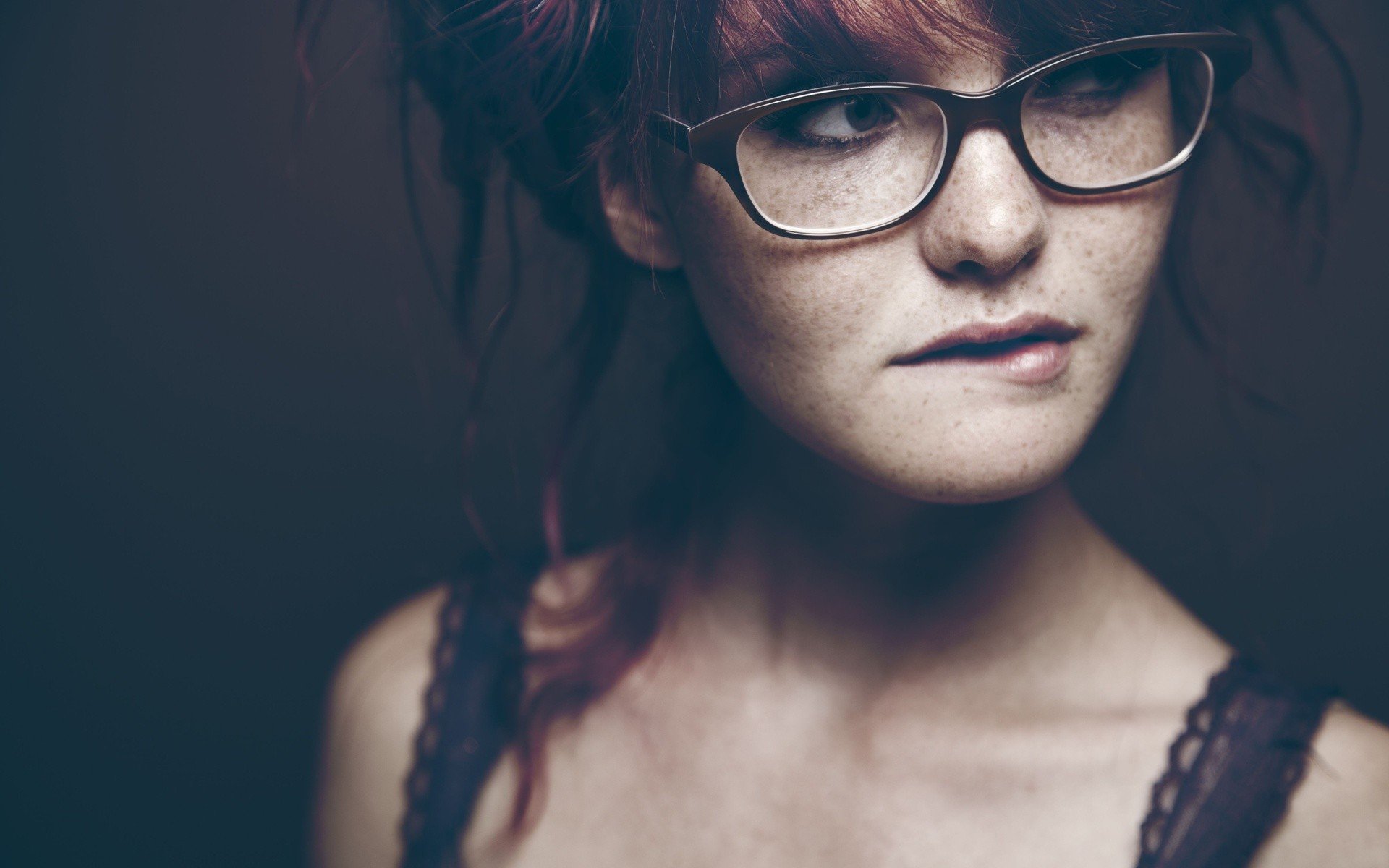 women, Face, Freckles, Biting lip, Redhead, Glasses, Women with glasses Wallpaper