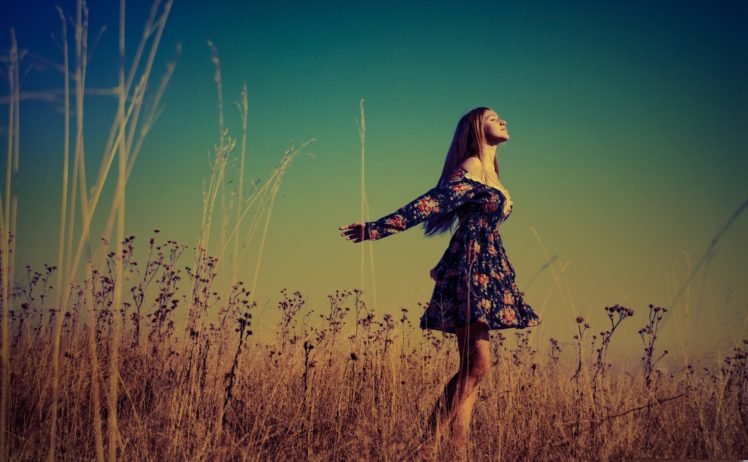 freedom, Women outdoors, Women, Filter, Sky, Grass HD Wallpapers ...