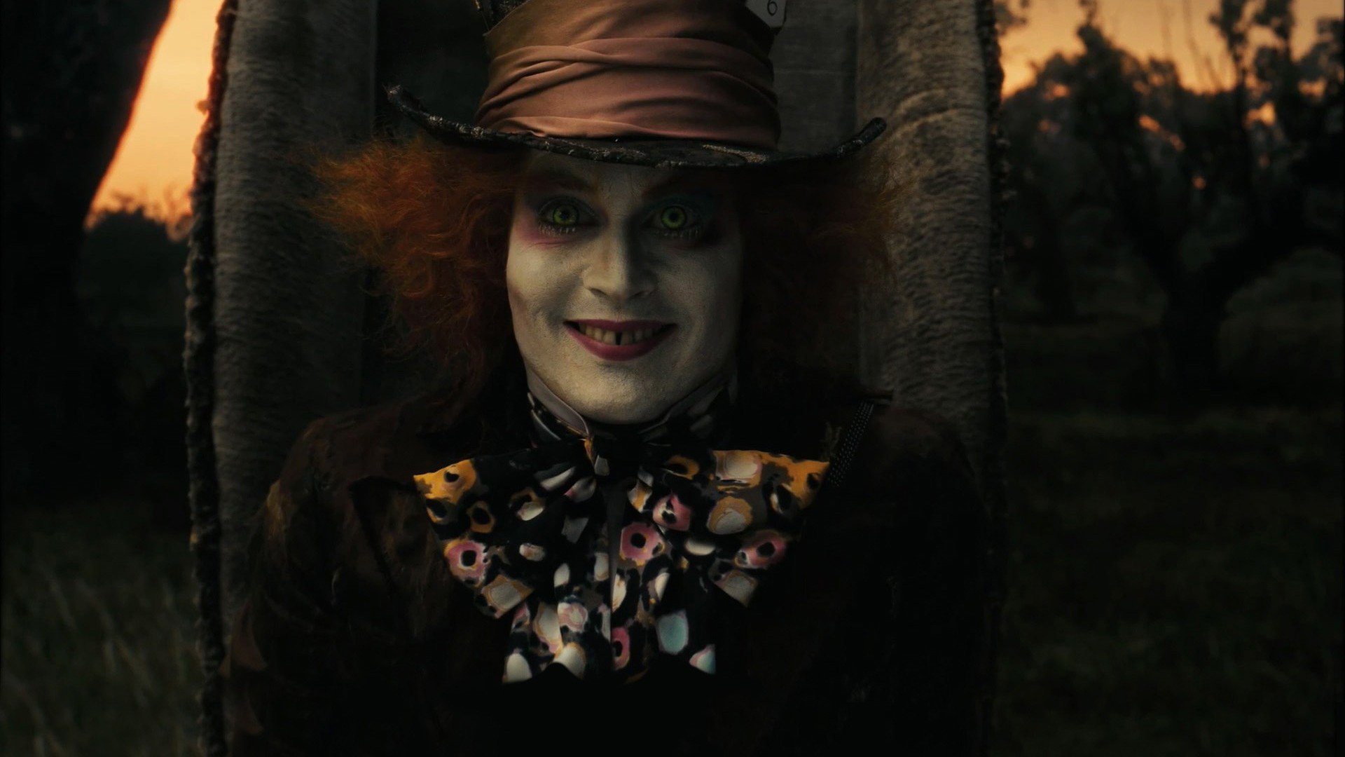 Alice in Wonderland, Mad Hatter, Johnny Depp Wallpaper