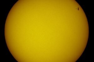 Sun, ISS, Space shuttle