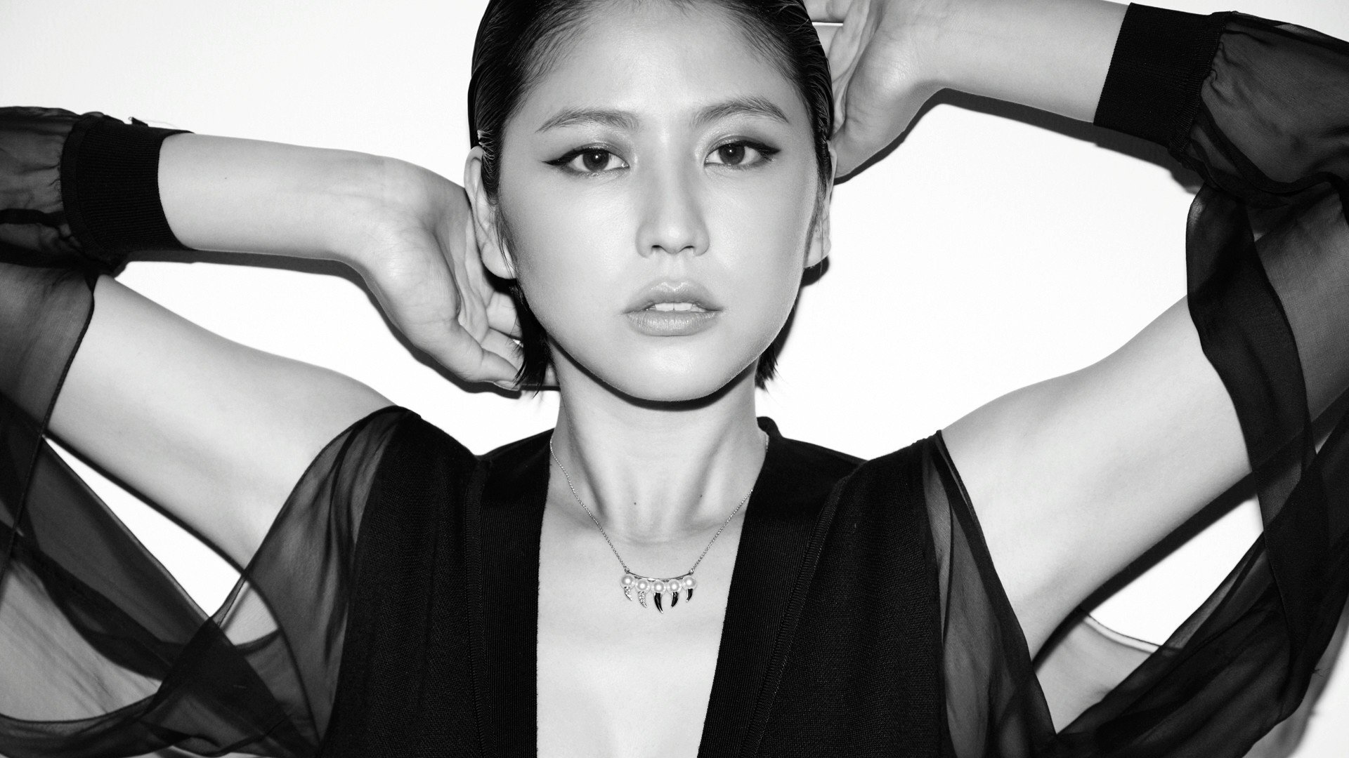 Masami Nagasawa, Arms up, Asian, Necklace, Black clothing, Women Wallpaper