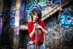 Lindsey Stirling, Women, Violin
