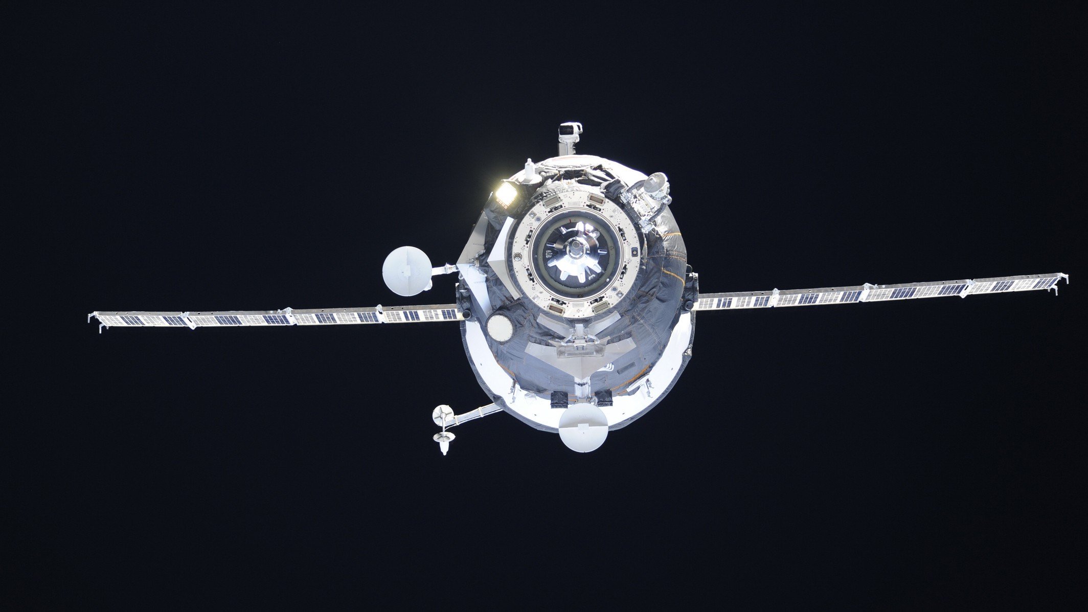 International Space Station, Roscosmos State Corporation, Space, Progress Wallpaper