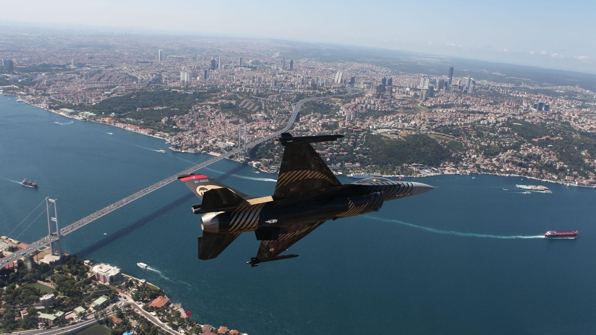 SoloTurk, Turkey, Istanbul, Bosphorus Bridge, General Dynamics F 16  Fighting Falcon, Bosphorus HD Wallpapers / Desktop and Mobile Images &  Photos