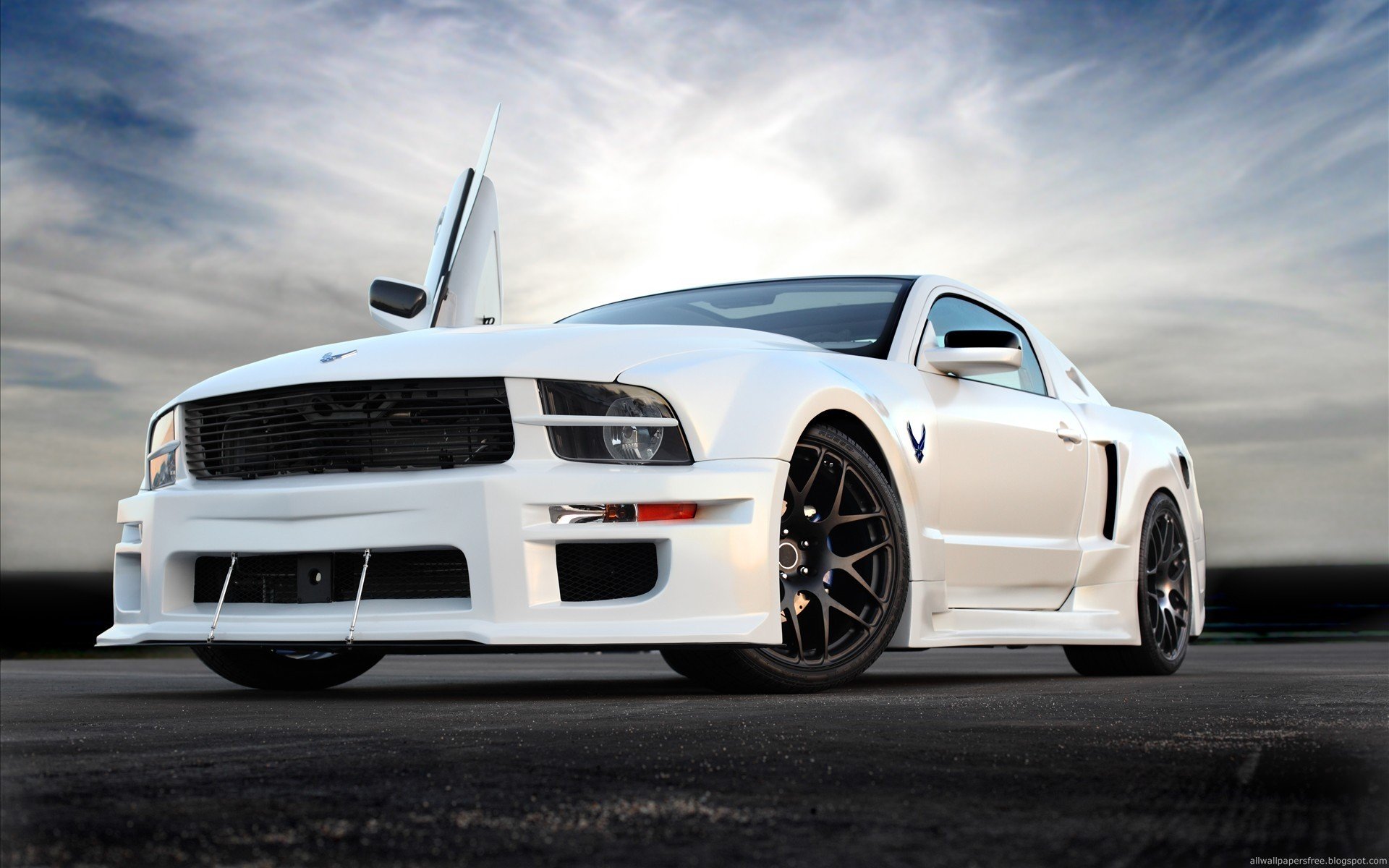 Saleen Wallpaper