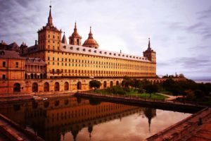 water, Palace, Architecture, Red, Escorial