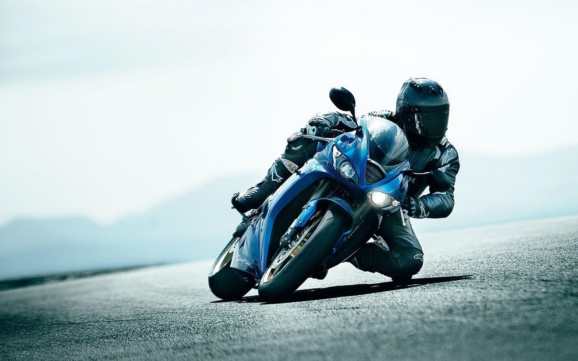 Triumph Daytona Wallpaper