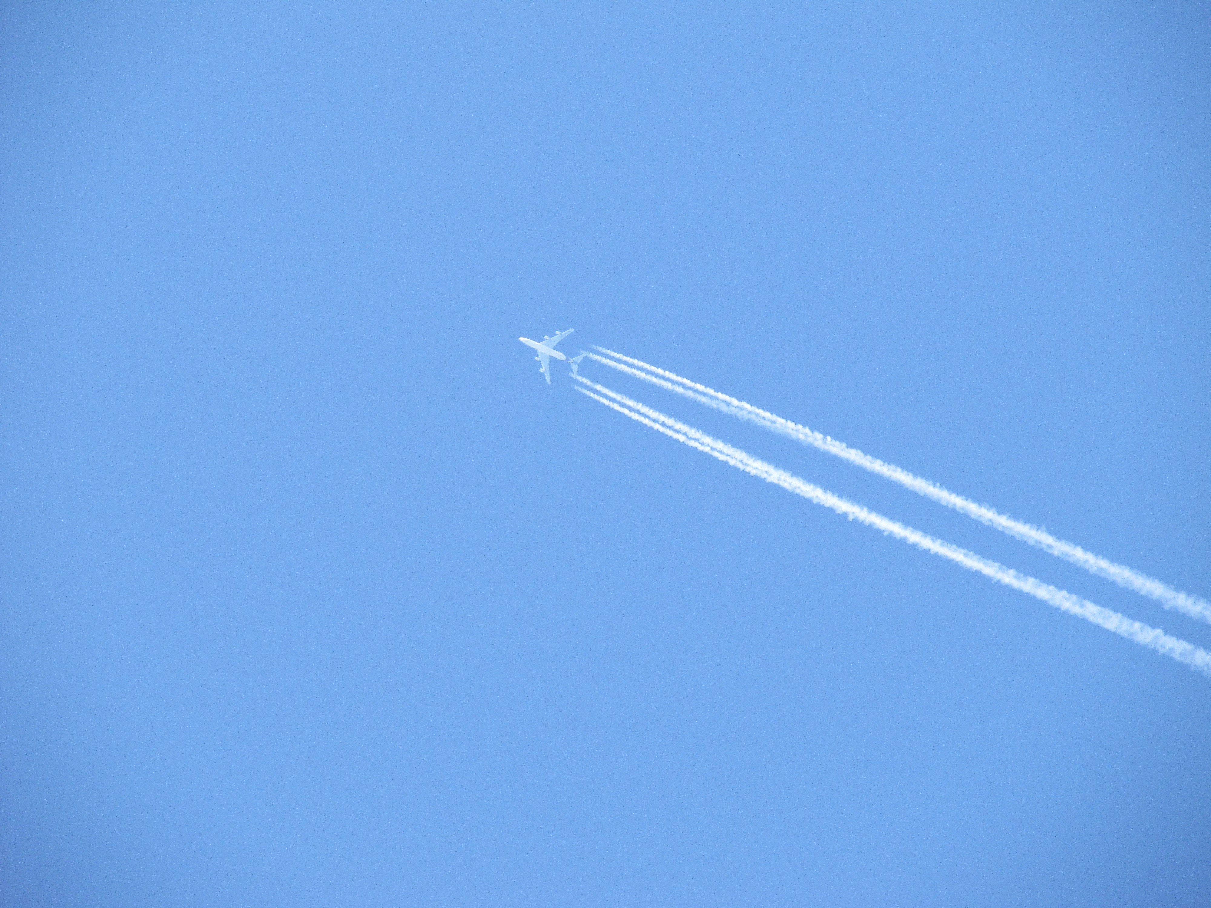 airplane, Contrails Wallpaper