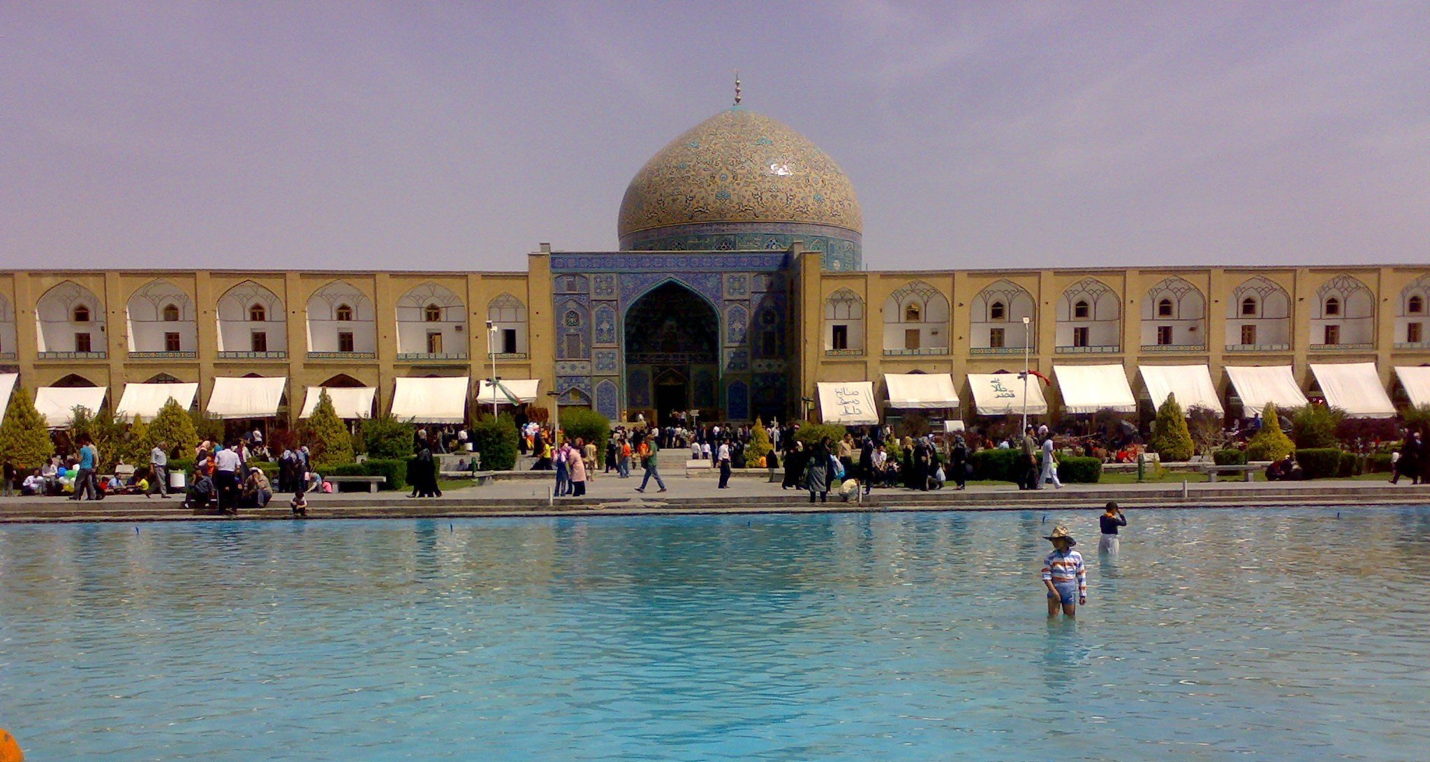 Iran, Isfahan, Mosques, Sheikh Lotfollah Mosque Wallpaper