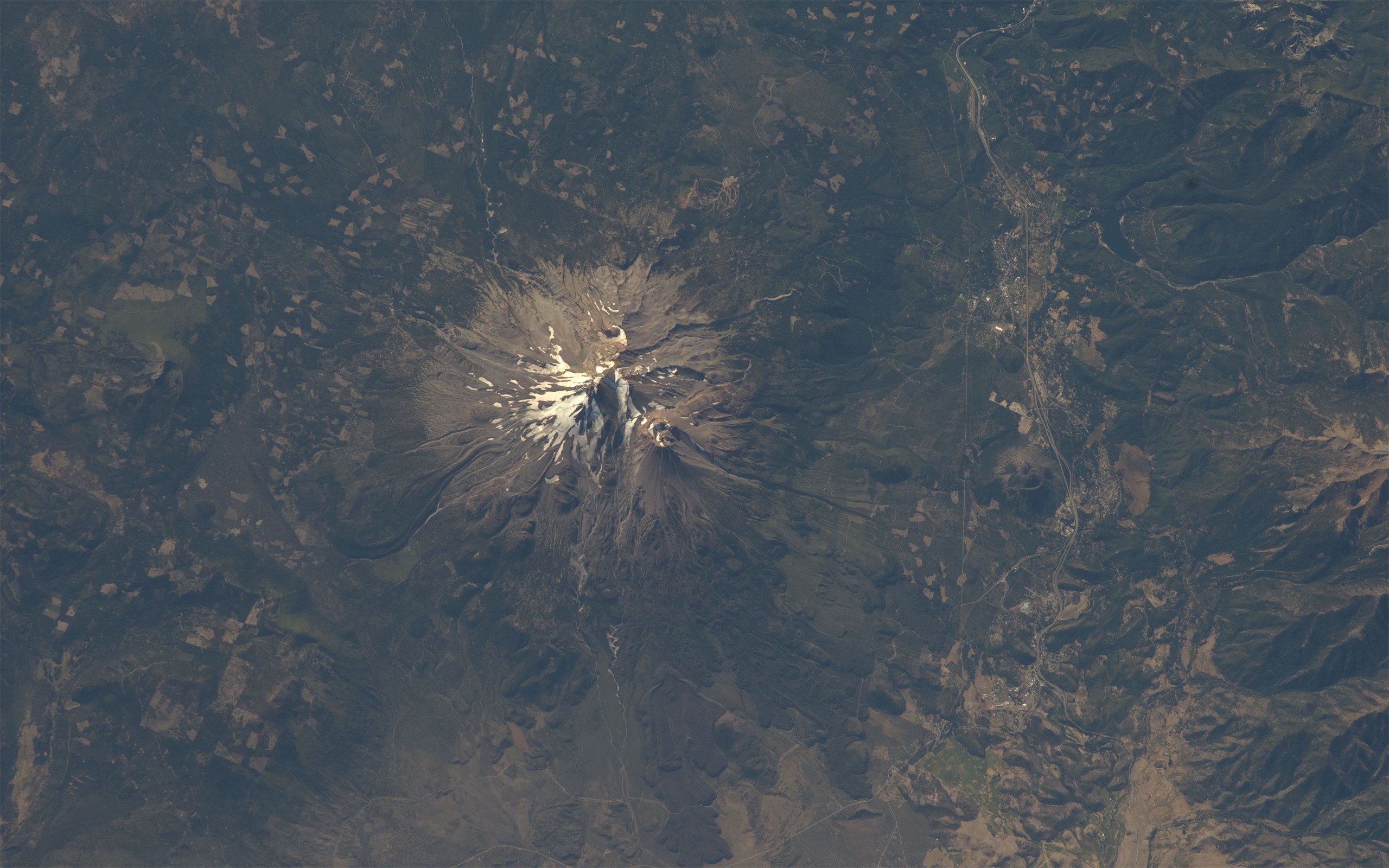 mountain, Mount Shasta, Aerial view Wallpaper