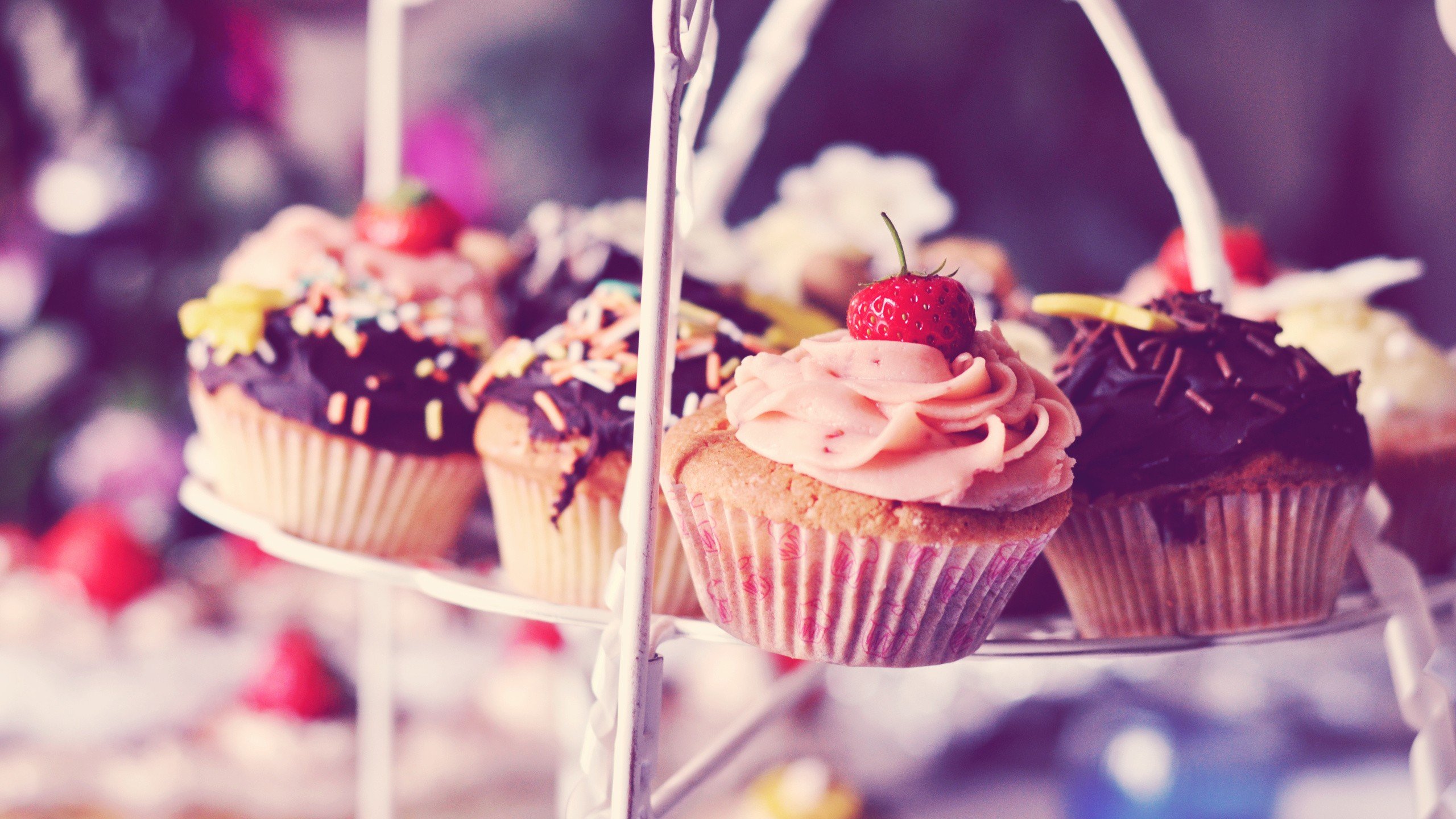food, Cupcakes, Desserts Wallpaper