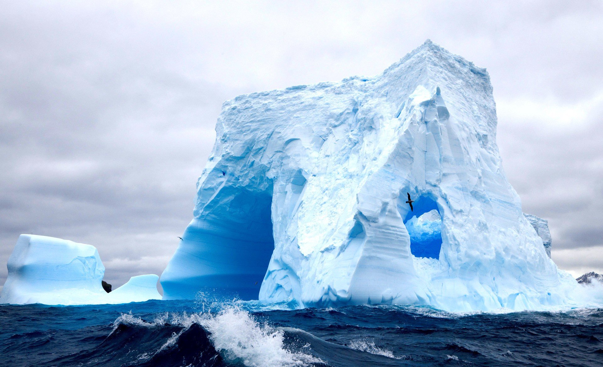 iceberg wallpaper desktop