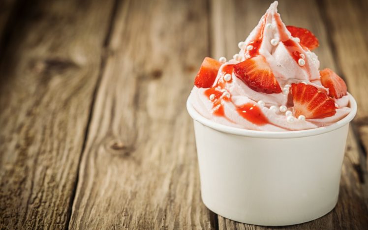 Cream, Dessert, Strawberries, Food HD Wallpaper Desktop Background