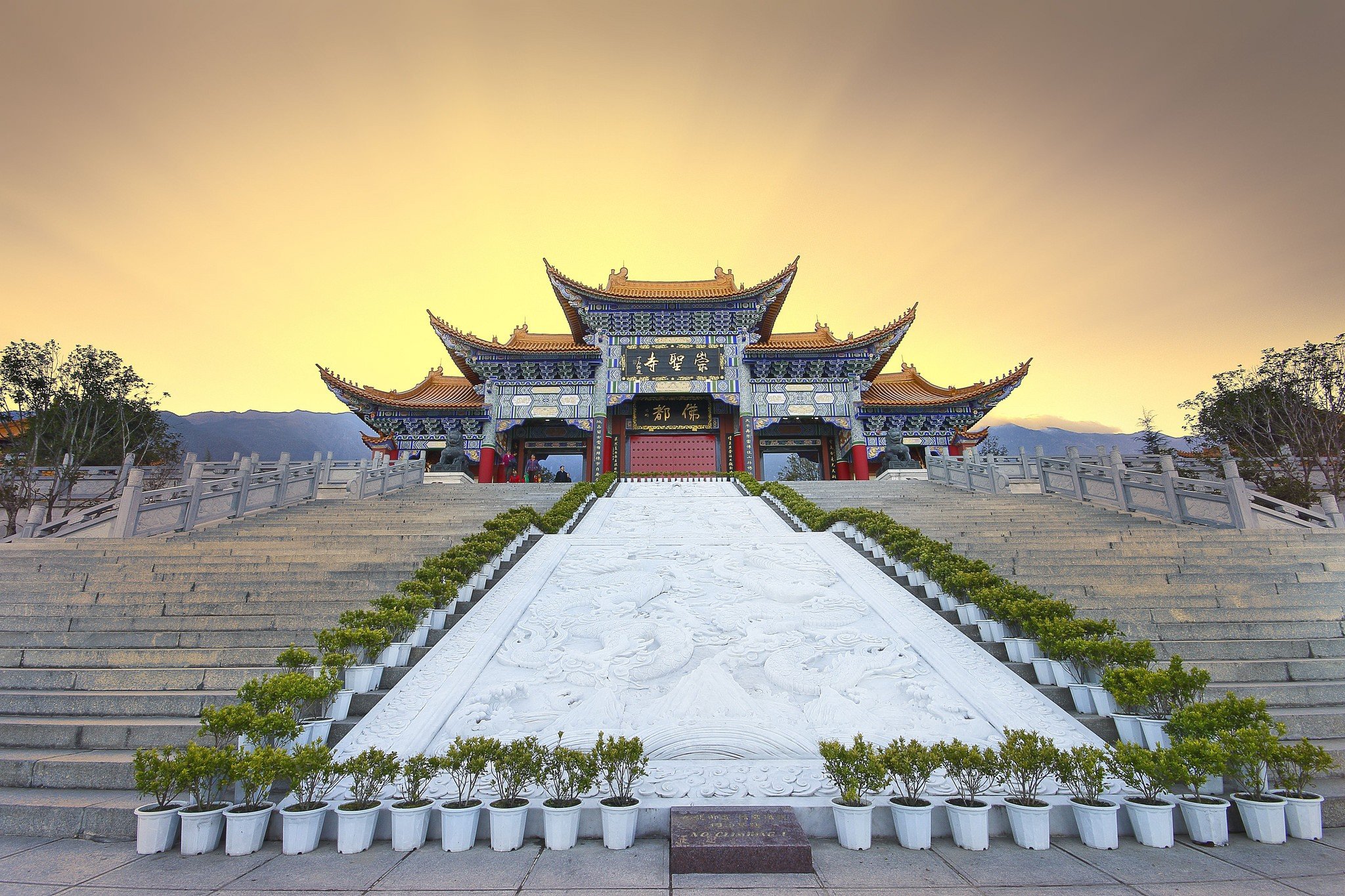 architecture, Building, City, Asian architecture, China, Temple, Sun rays Wallpaper
