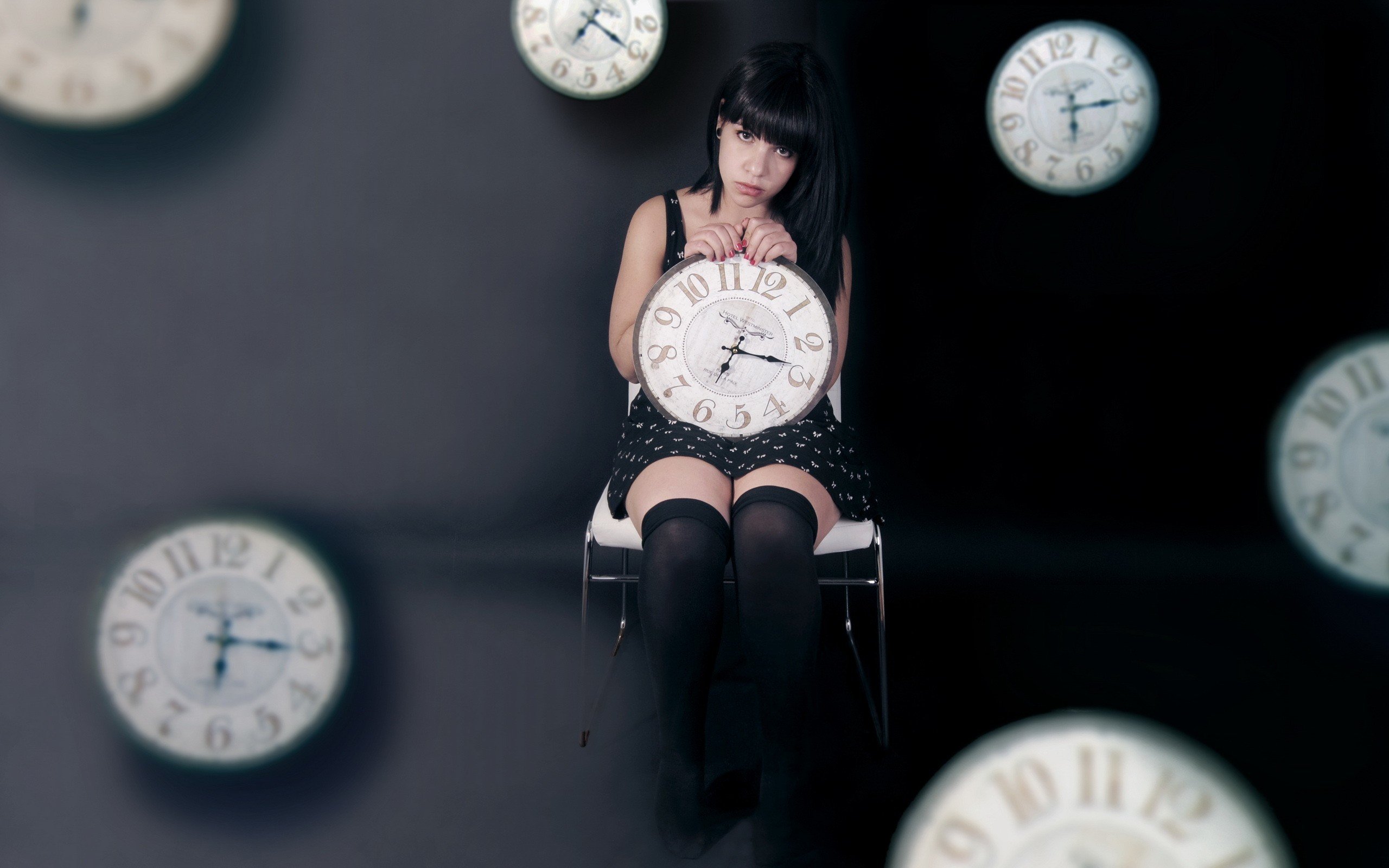 women, Clocks Wallpaper