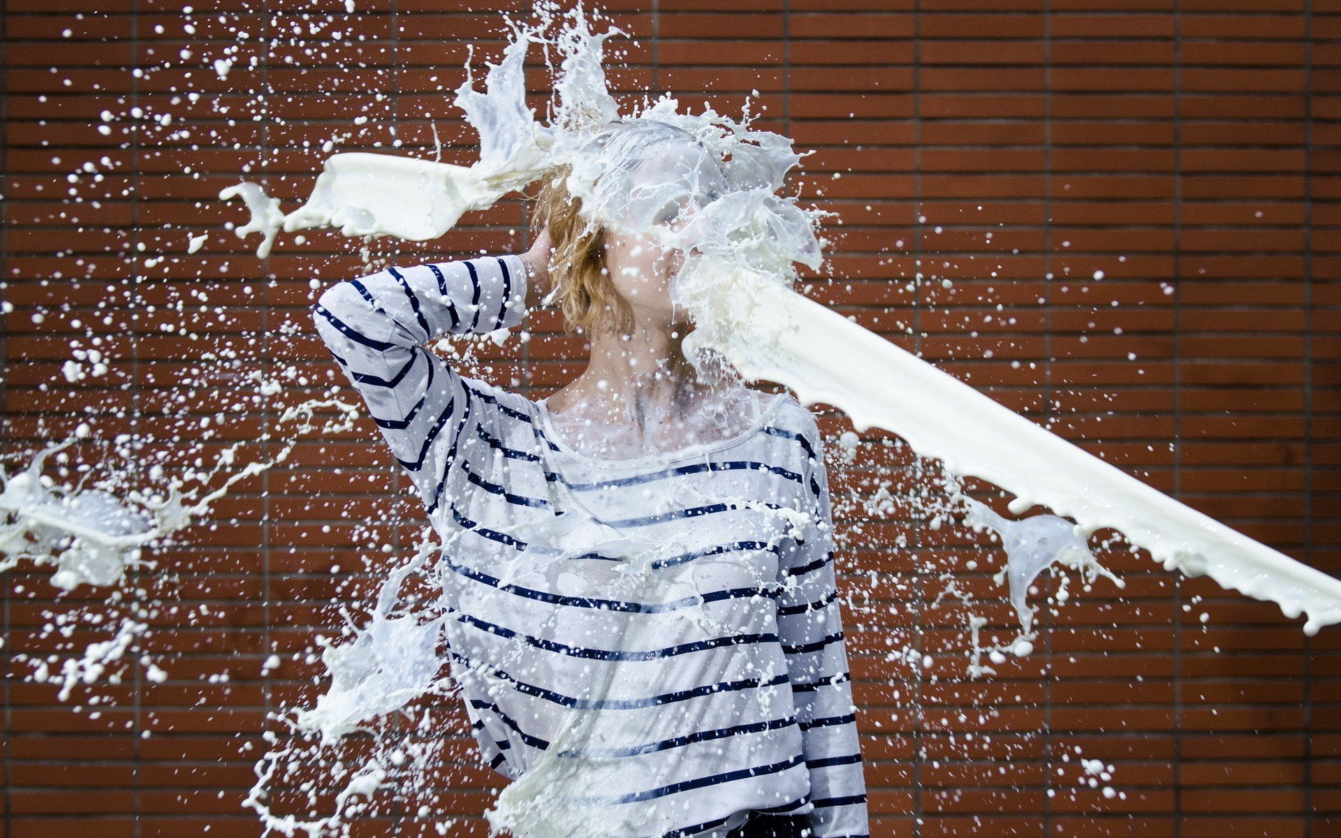 milk, Women, Splashes Wallpaper