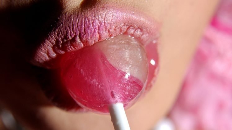 lips, Women, Juicy lips, Lollipop, Closeup, Innuendo HD Wallpaper Desktop Background