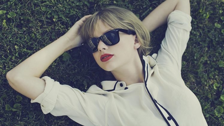 Taylor Swift Hd Wallpapers Desktop And Mobile Images Photos