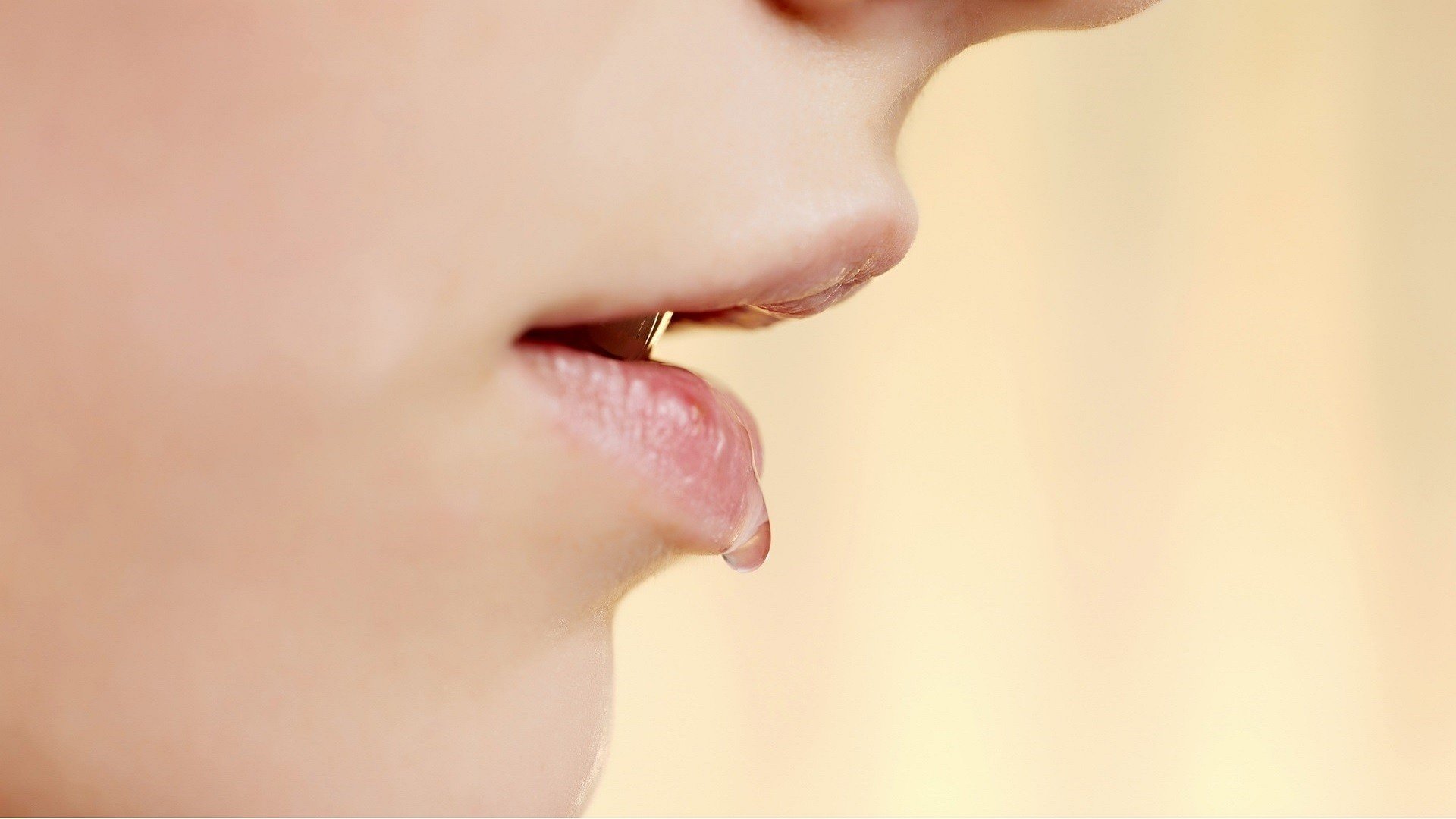 open mouth, Water drops, Women, Lips, Closeup Wallpaper