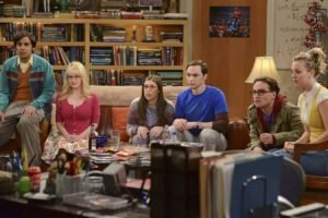 The Big Bang Theory, Sheldon Cooper, Raj Koothrappali, Leonard Hofstadter, Penny, Bernadette Rostenkowski, Amy Farrah Fowler, Kaley Cuoco
