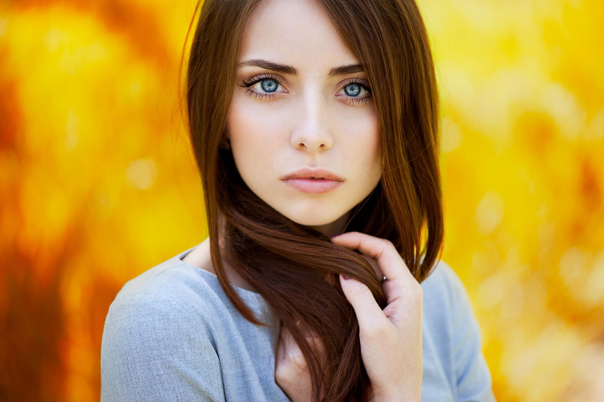 Women Auburn Hair Blue Eyes Face Blurred Long Hair Looking At