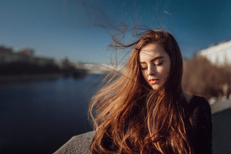 brunette, Blue eyes, Women, Model, Long hair, Closed eyes, Ekaterina Kuznetsova, Women outdoors, Windy, Urban, Building, River, Russian, Redhead HD Wallpaper Desktop Background