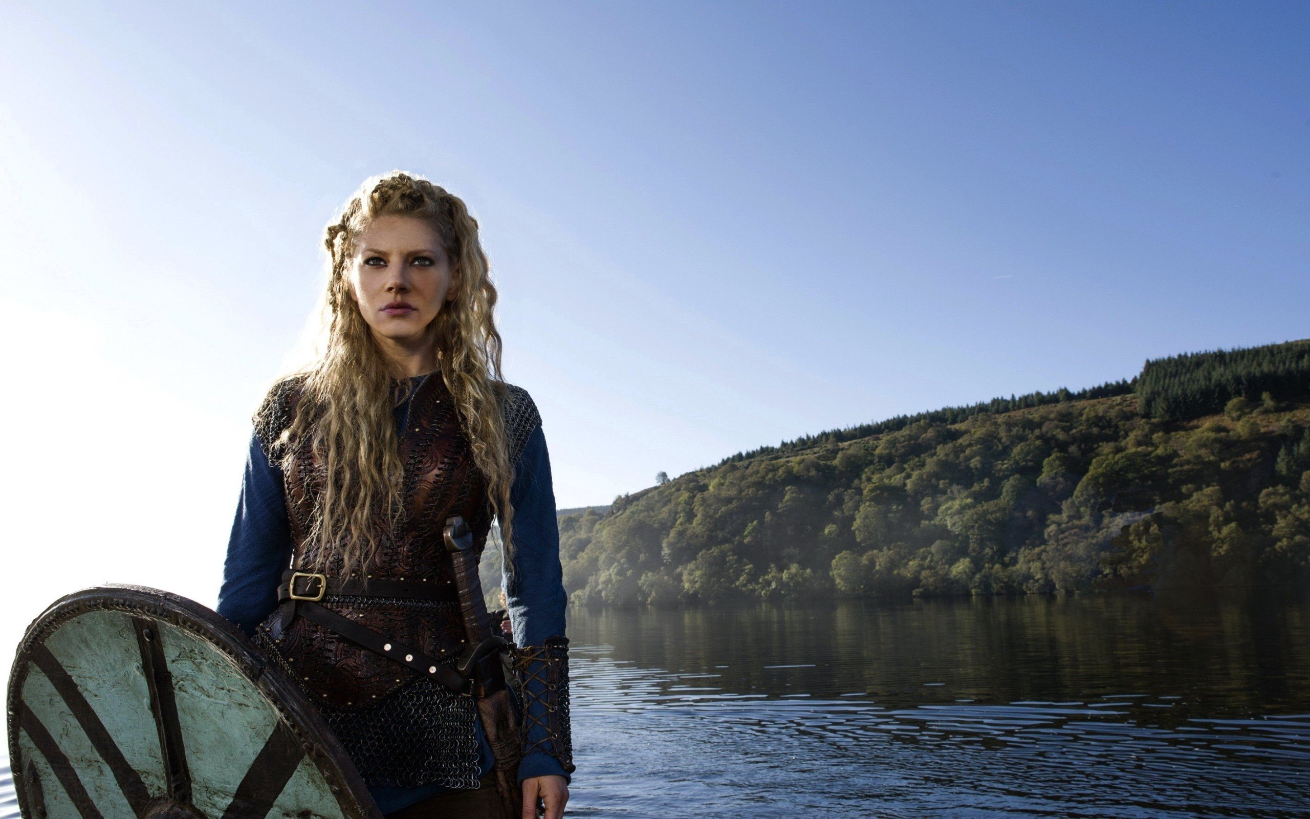 Vikings (TV series), Vikings, Lagertha Lothbrok, Katheryn Winnick, Women, Blonde, Shields, Sword Wallpaper