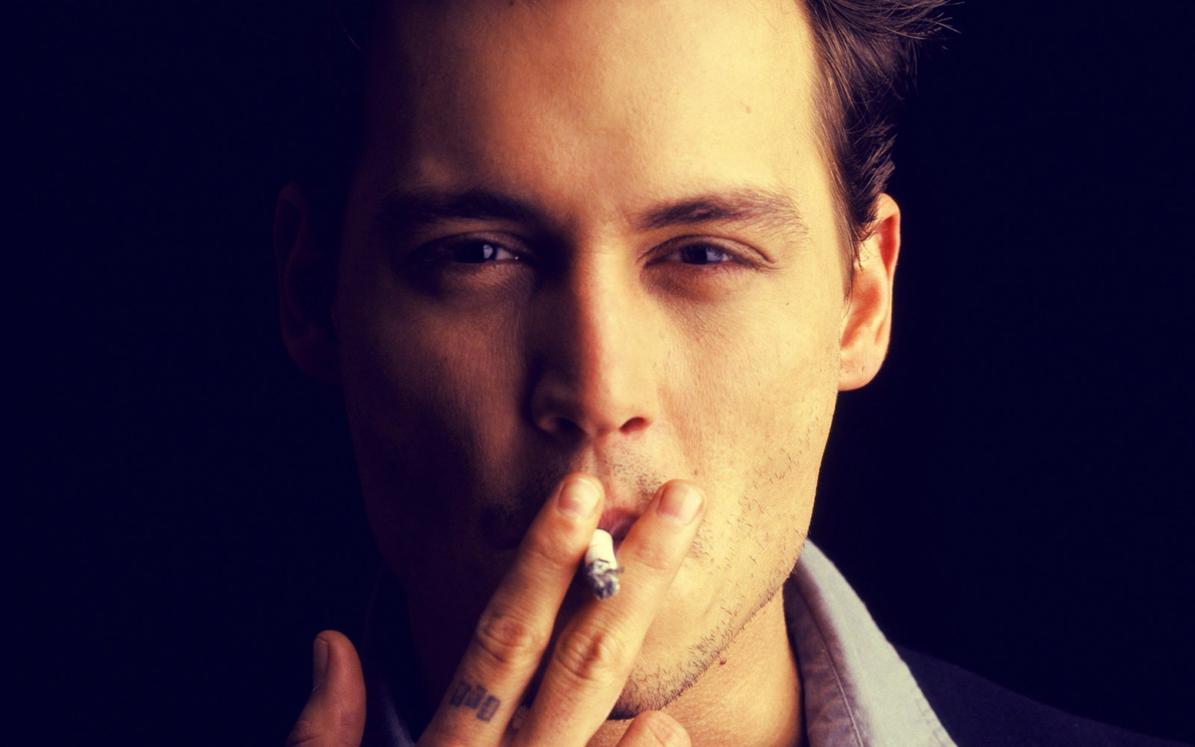Johnny Depp, Tattoo, Smoke, Men Wallpaper