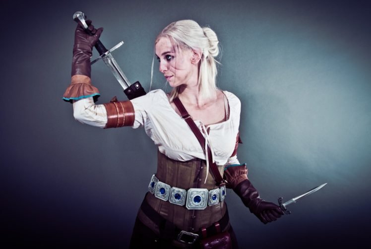 The Witcher Cosplay The Witcher 3 Wild Hunt Sword Alzbeta