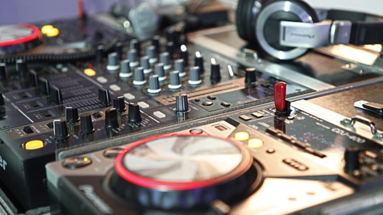 DJ, Mixing consoles, Headphones HD Wallpaper Desktop Background