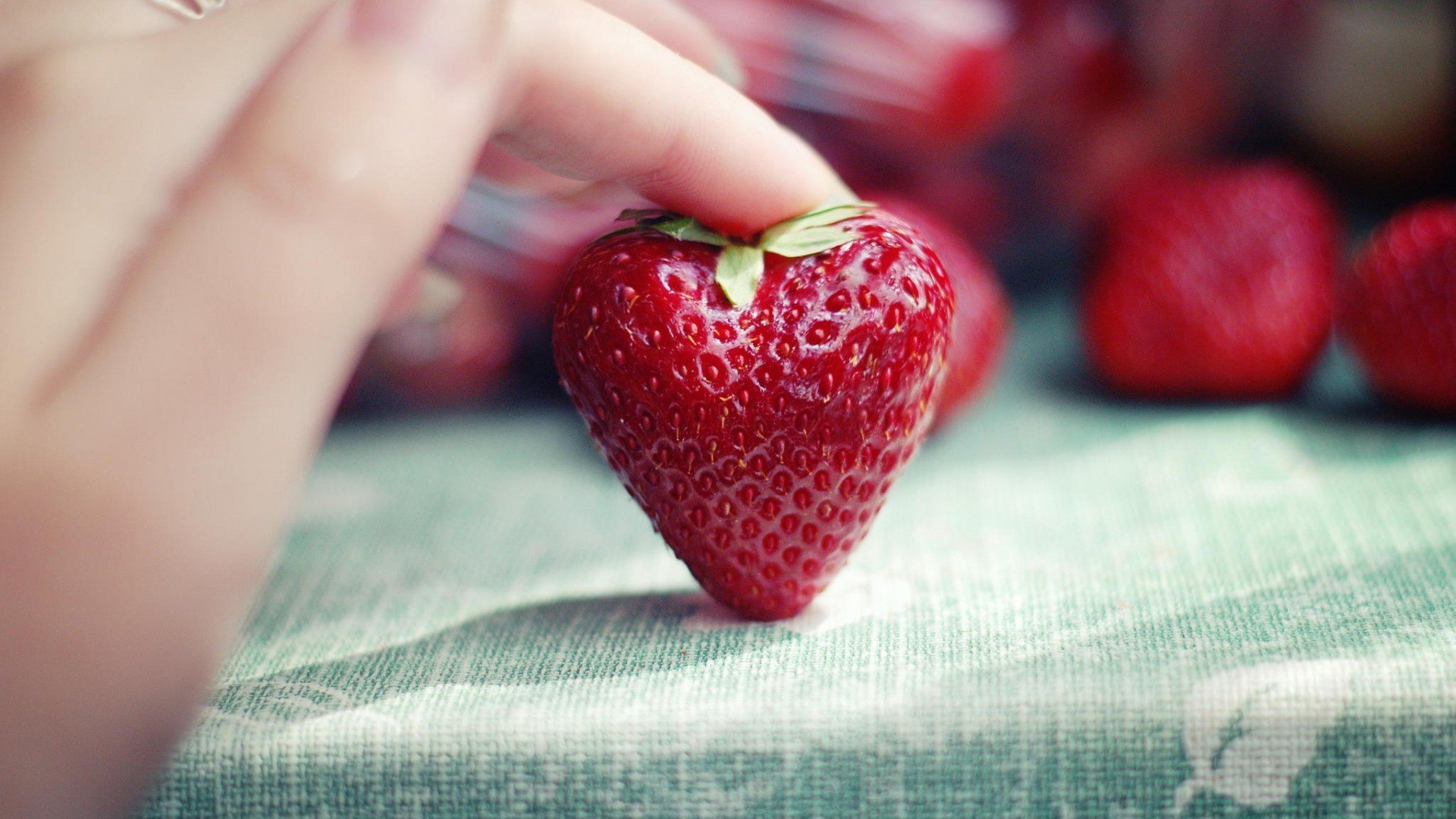 hearts, Strawberries, Fingers Wallpaper