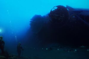 divers, Underwater, Wreck