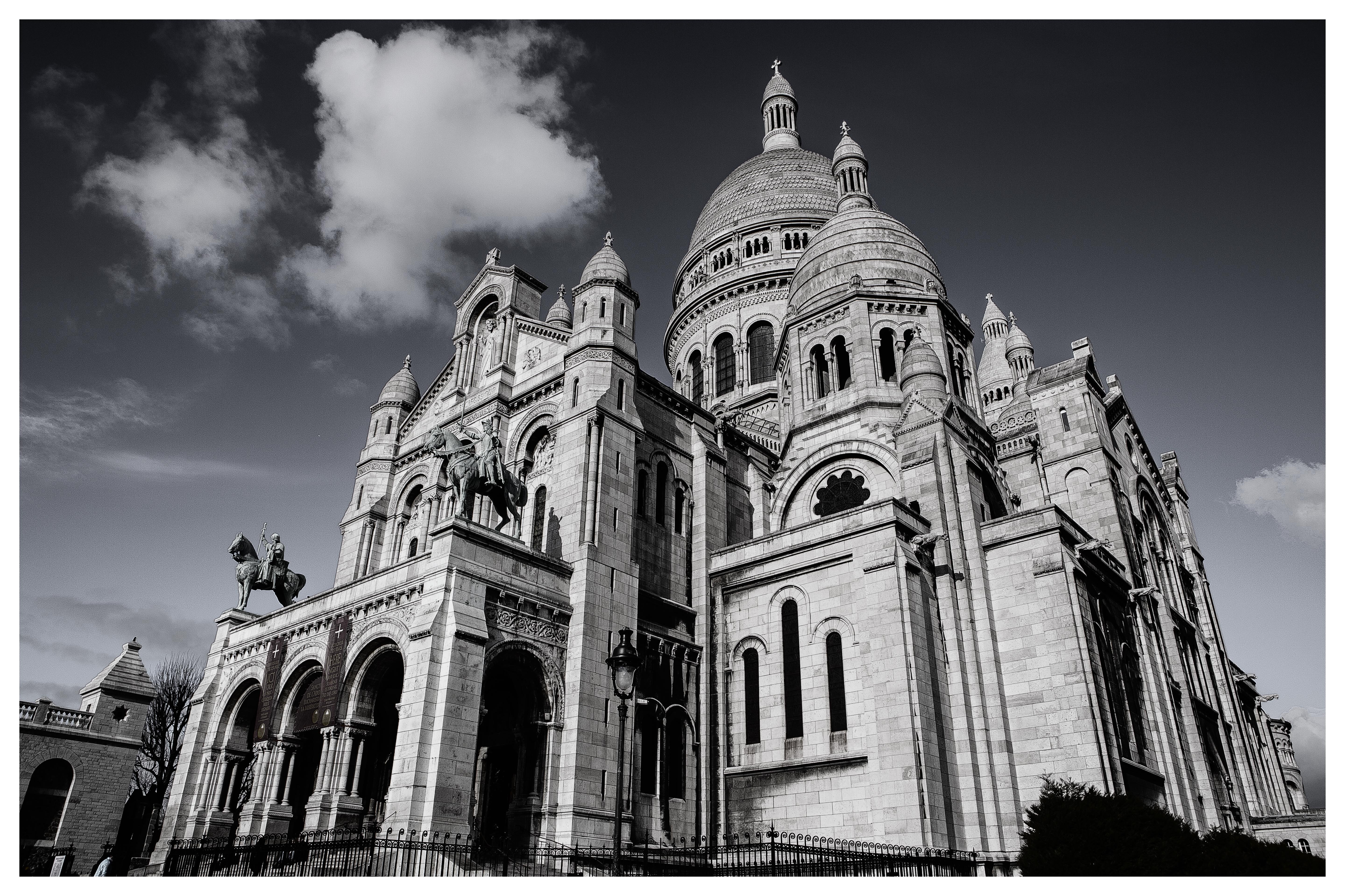 Paris, Montmartre, Cathedral Wallpaper