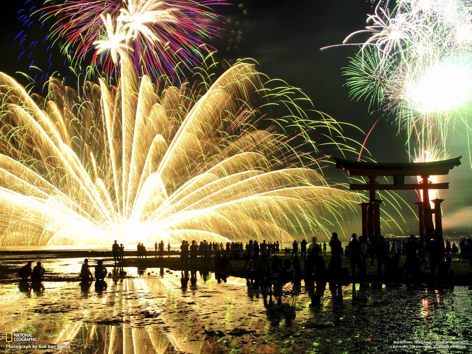 torii, Japan, Festivals, Fireworks, Crowds, National Geographic Wallpaper