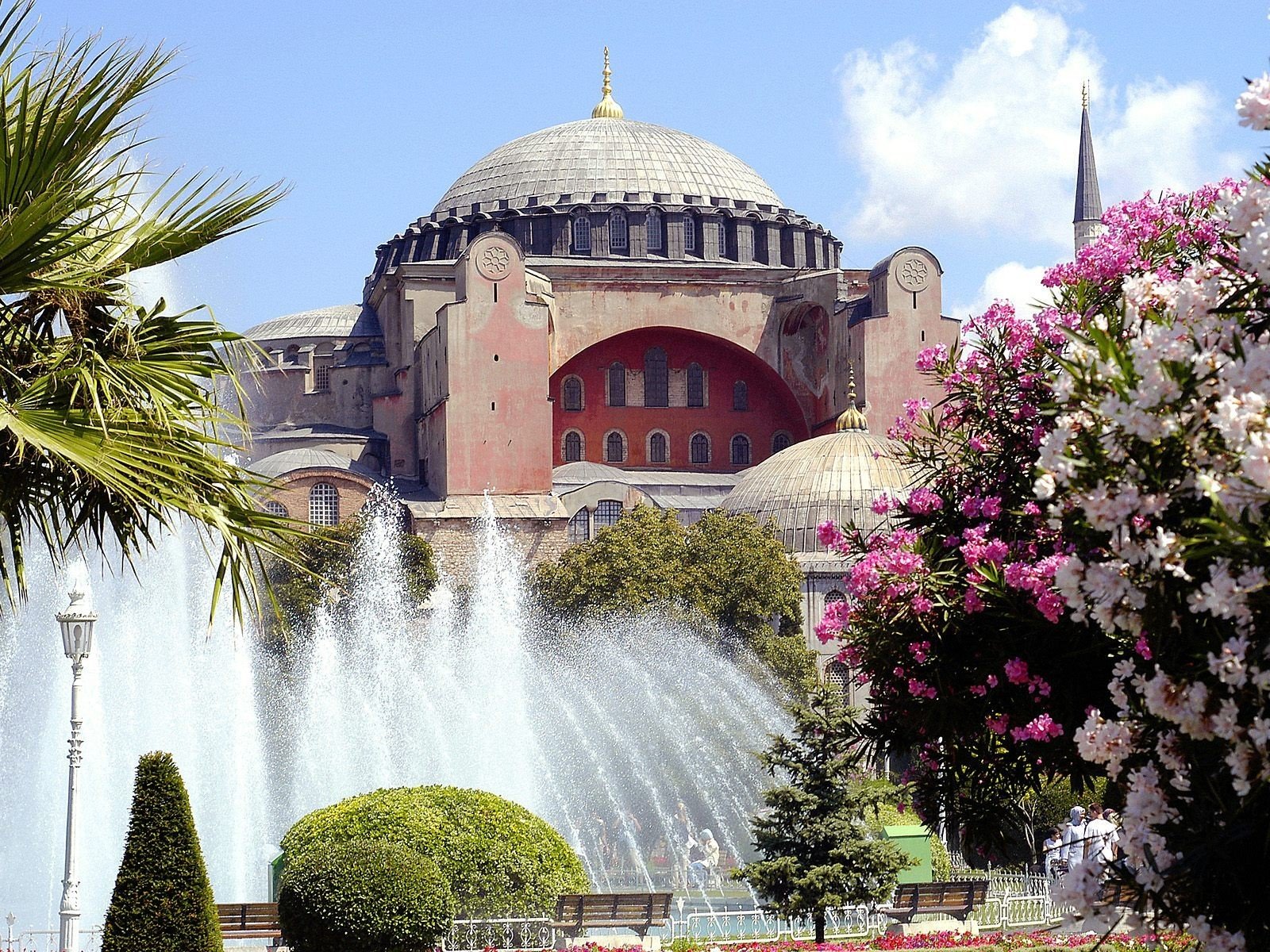 Aya Sofya, Istanbul, Fountain Wallpaper