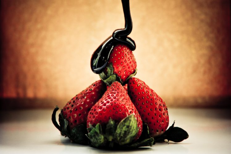 strawberries HD Wallpaper Desktop Background