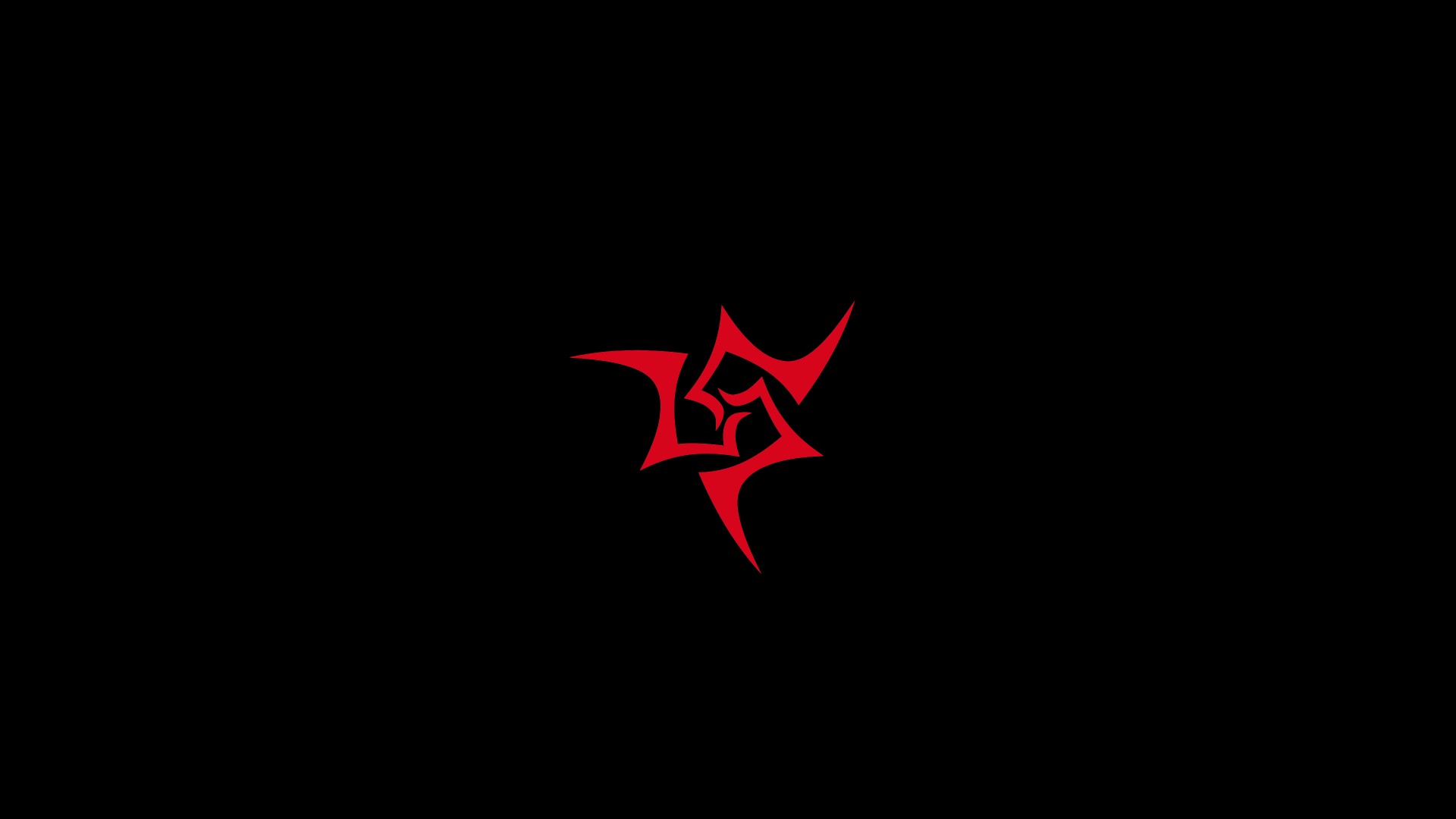Красный логотип на черном фоне